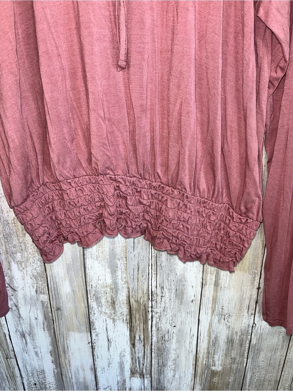 NWT American Eagle Soft & Sexy Smocked Waist Blouse Large Mauve Pink Long Sleeve - Picture 2 of 5